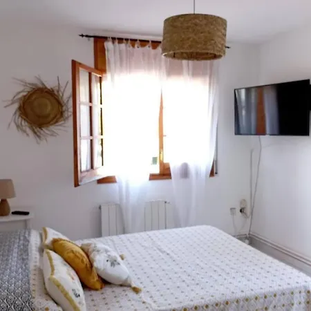 Casa En A 5 Min De La Playa Holiday home Castelldefels